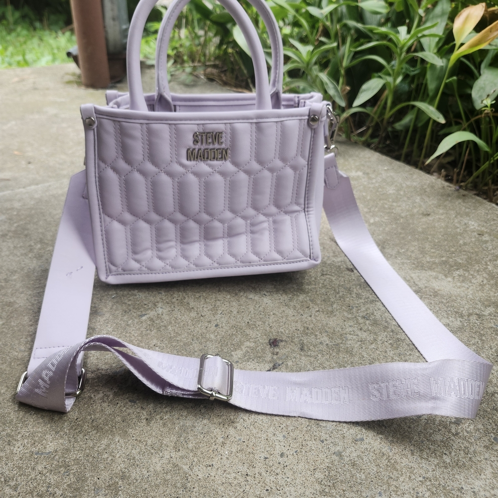Steve Madden | NWOT 💜 Lavendar Quilted Satchel Bag